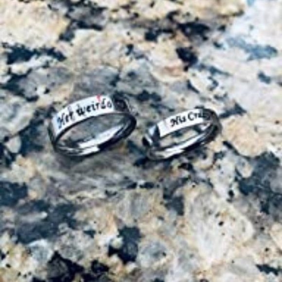 New Matching Necklaces for Couples, His and Hers Engraved Ring Pendant - Picture 6 of 9